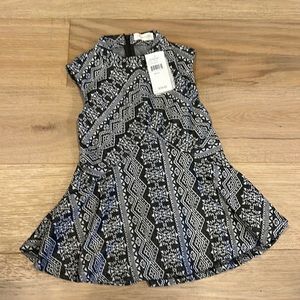 Sugar lips top charcoal and white. Never worn